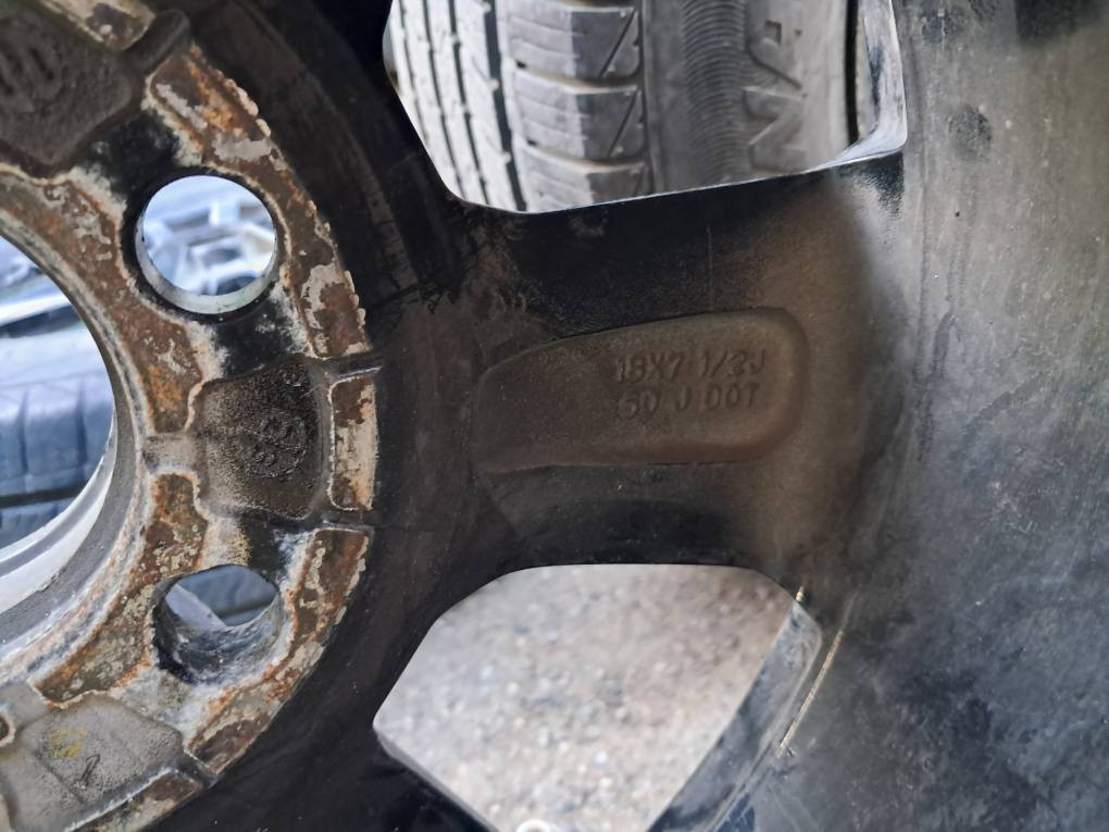 للبيع ويل 18وتايرات تاريخ انتاج 24کرکوك
 265\65\18كلش نظيف  6براغي يرهم لبرادو لاندكروزر  بلادي بشرط ابيعة تاخمێ ویل تایە بۆ فرۆشتن   بەشەرت زۆر خاوێنە شوێن کەرکوک 
***********
*********** كركوك, العراق
