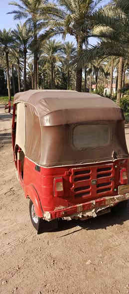 السلام عليكم
 تكتك للبيع 2019
 رقم وسنويه بغداد
 بسمي تحويل ثاني يوم 
مكان بغداد قرب فلكه حي النصر
سعر 4.750 وبيهه مجال حك الجيه 
معمره صفحه ولغد ولباقي ابلادي
***********
