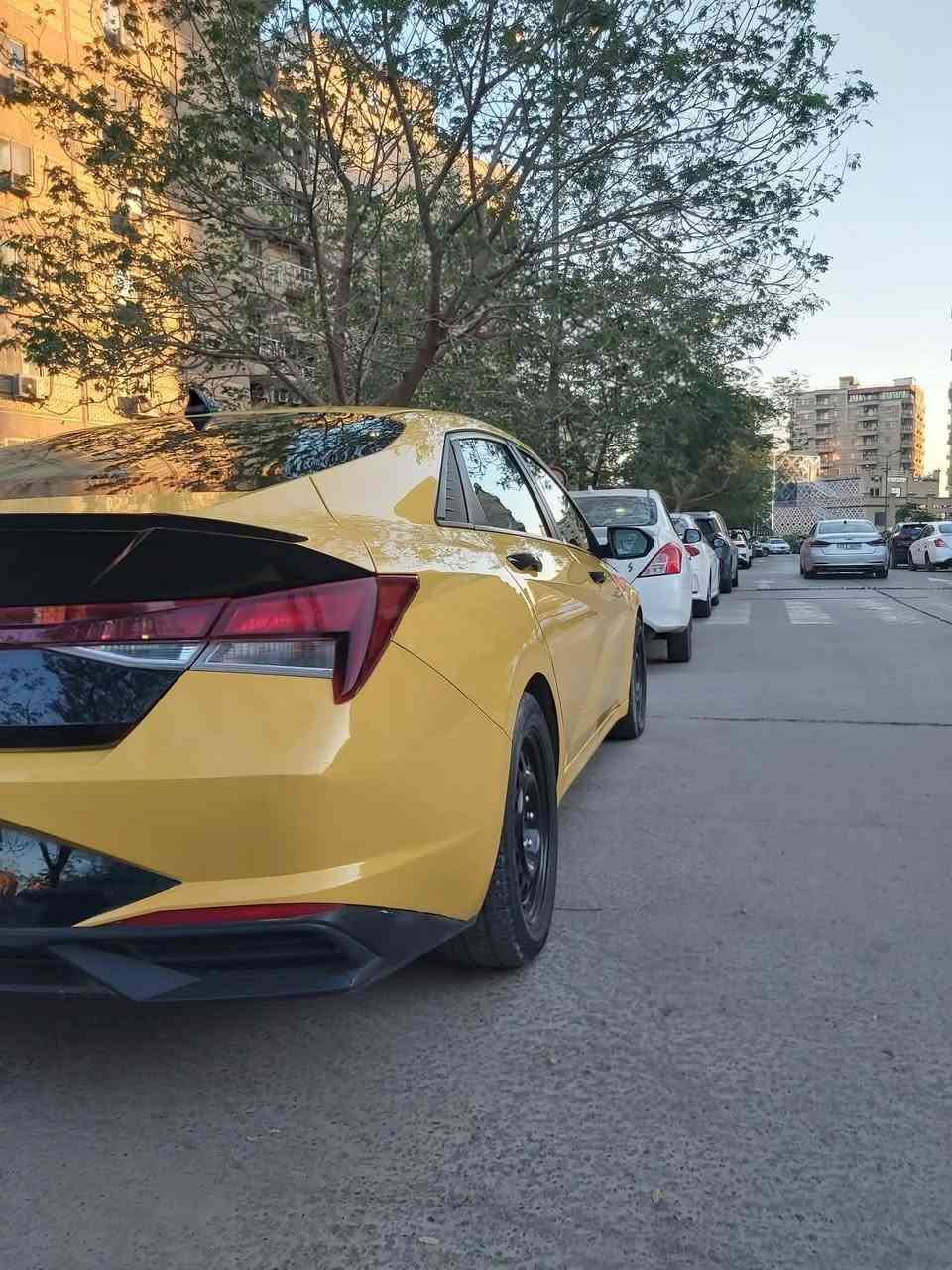 سلام عليكم النتر مديل 2022
تبريد ثلج بصمه ابواب 
تشغل عن بعد + بصمه+ كامرة 
قياده ذاتي رادارات توقف ذاتي 
منظومة غاز ....
صور الحادث مرفوقة مع الصور 
السعر: 152 وبيها مجال 
هاتف : ***********
