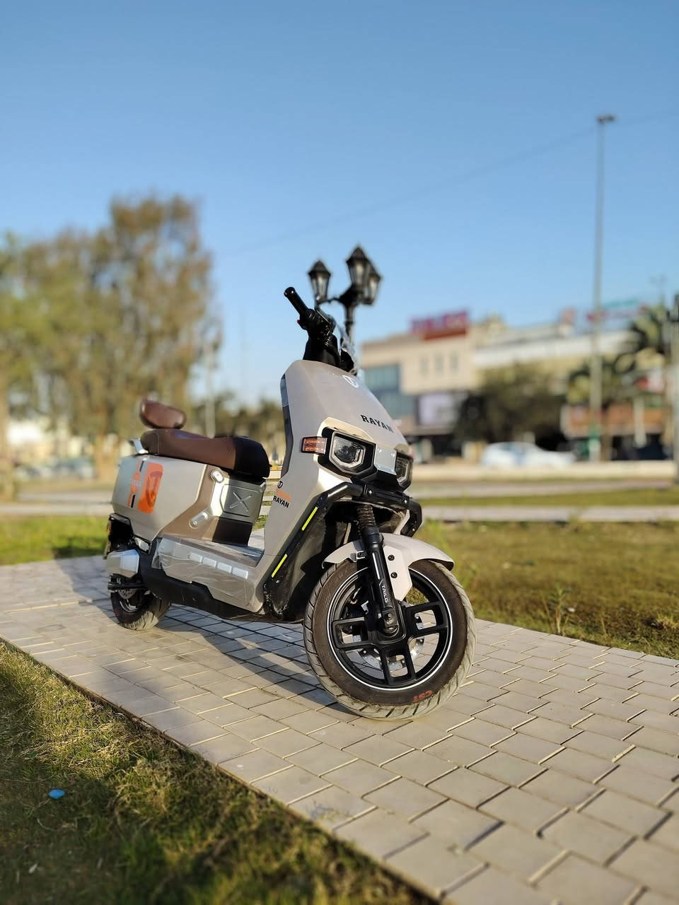 ريان وحش الكون للبيع
لون مميز
مواصفات
6 باتري
ملف 2000
80 كيلو بالشحنة الوحدة
نظام p
نظام R
نظام حماية سرقة
نظام بصمه
تربط على موبايل
قاطع دورة
نظام abs
منفذ شحن USB
َوصل الشراء موجود مصالها اسبوعين 
العنوان بغداد شارع فلسطين
للاستفسار *********** 
السعر خاص
