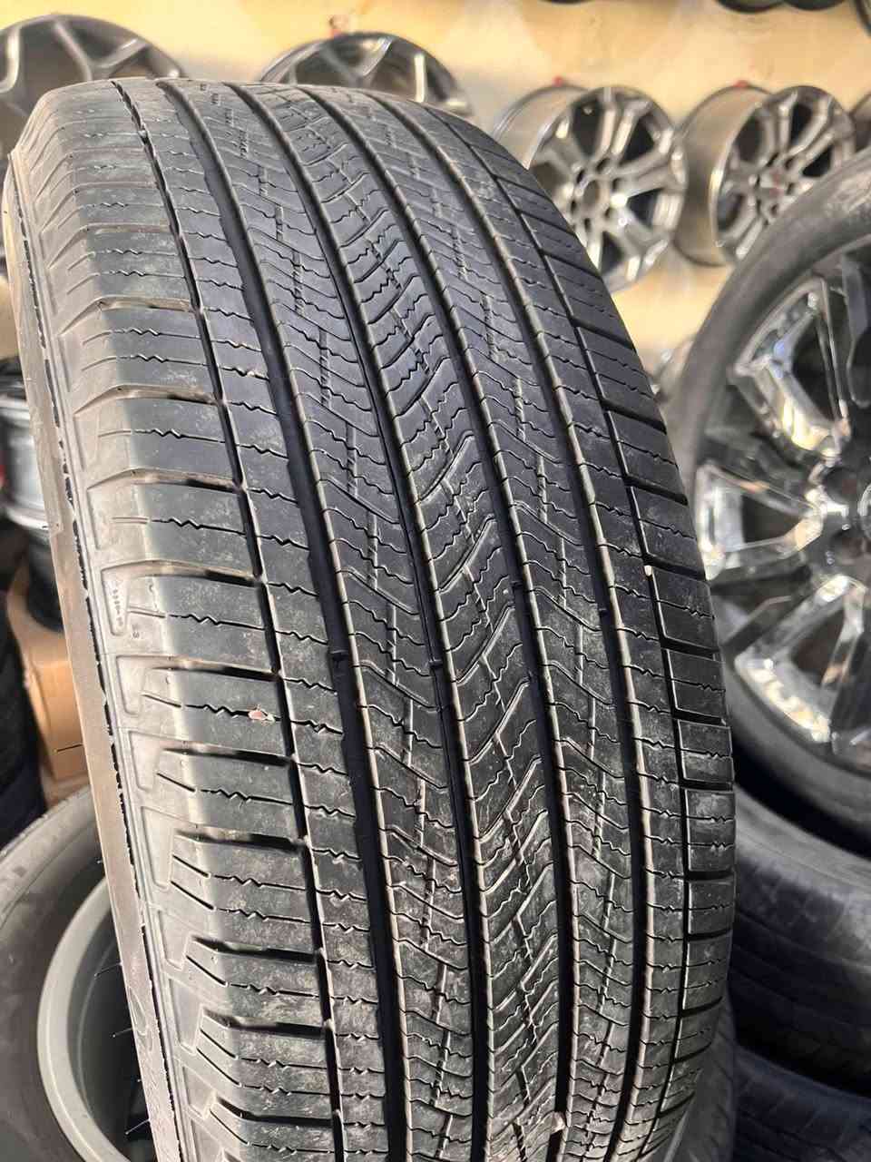 للبيع او مراوس
طخم ويلكب تاهو حجم18بلادي موديل25
مع طخم تاير مشلن 
***********واتساب/شريحه
