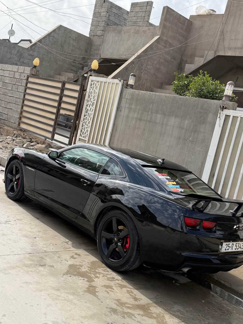 كمارو 2012  محرك 6 سلندر 
سنوية ٢٠٣٠ 
بطاقة بانزين
تبريد ❄️ ثلج
اوتماتيك 
سياره محرك كير كهربائيات كله بشرط 
محرك مبدل العام يعني فول 
شفتات ستيرن 
شاشة اندرويد 
سبايلر zl1
شرط تحويل 
مكان كركوك ***********
سعر ٩٥ بي مجال كلش بسيط كلش نظيف سياره مال جناي كركوك, العراق
