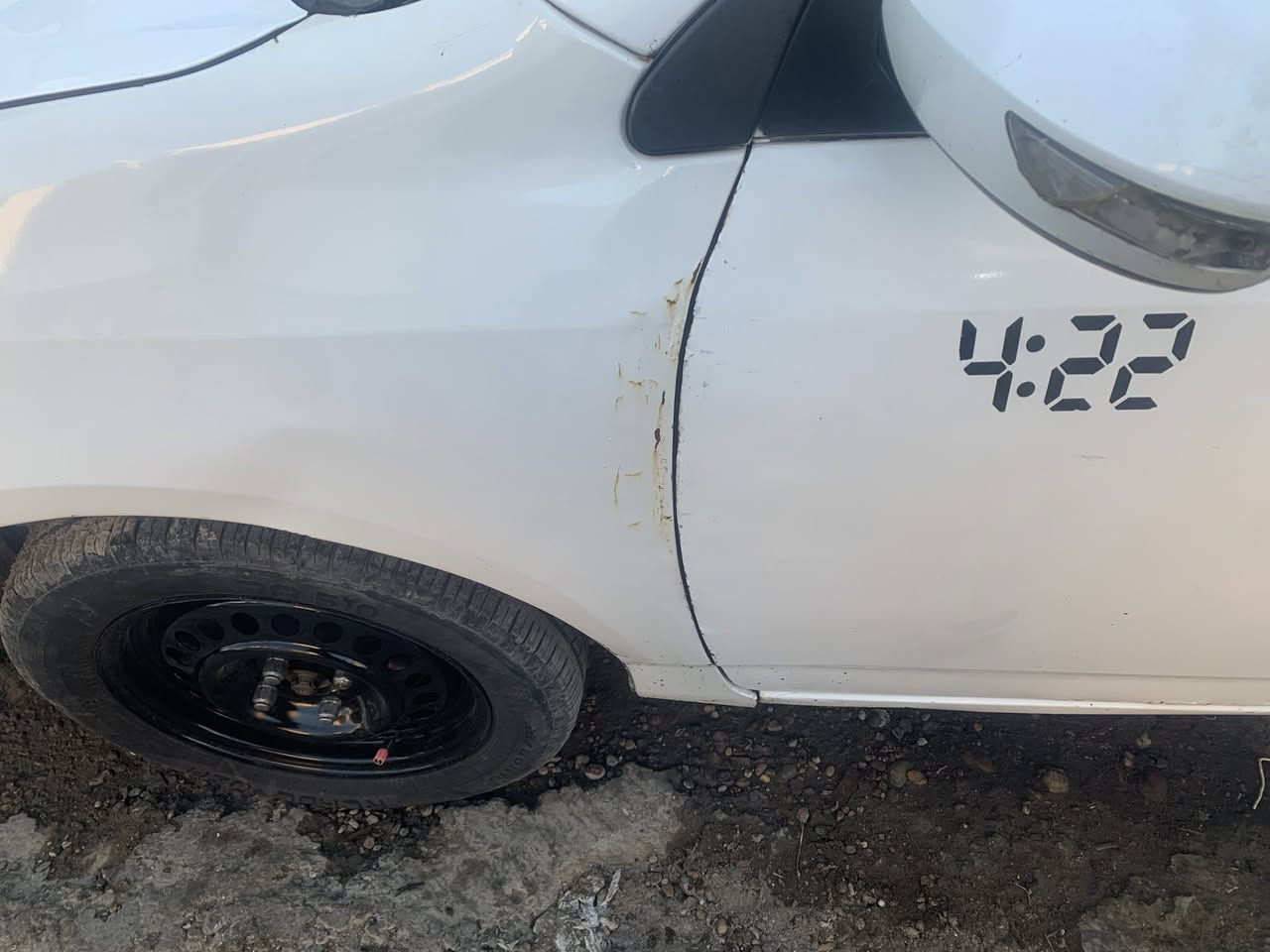 سلام عليكم بيوايدي موديل 13 جاهزة مكاني حي العامل السعر 60 أو بيها مجال ***********
