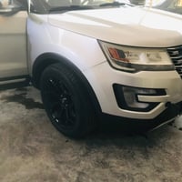 اكسبلورر  2017 رقم دهوك حادث جدا بسيط بدون ايرباك بدون صبغ بدون تبديل ...