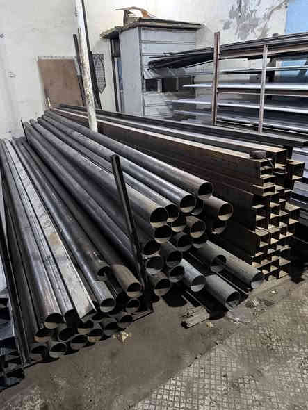 اللهم صلي على محمد وال محمد
متاح جينكو انواع القياسات
والحديد ب انواعه
شخاط مغلون وعادي ابو ٣
مليمين ومليم ونص ومليم وربع 
بوري مربع اربعه انج 
بوري مربع ٣ انج
بوري مربع انج ونص
بوري مربع انج
بوري دائري اربعه انج
بوري دائري ٣ انج
بوري دائري انجين
بوري نستله مليمن 
ب انسب الاسعار مكاني مدينه هوير شارع ال هاشم 
***********
