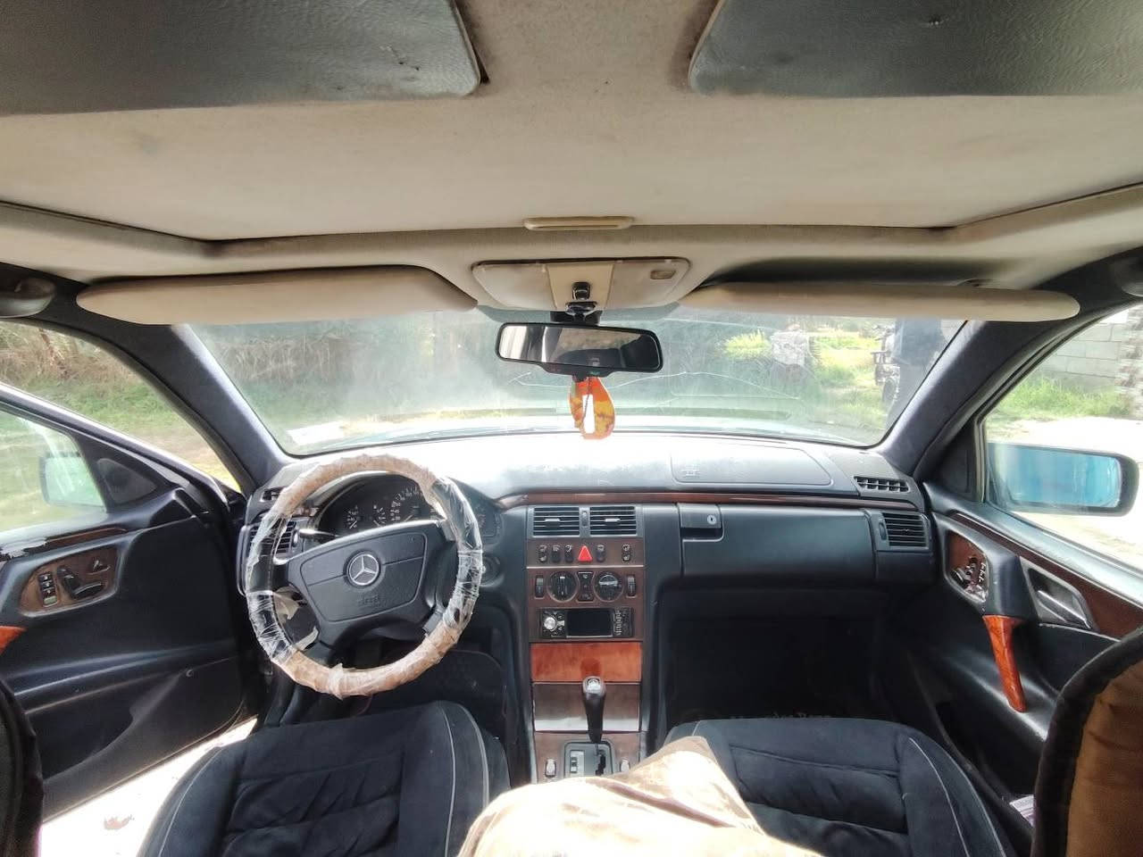 مارسدس ام اعيون مديل 96 مكينه 3000 كفاله سياره من ظربه مرشوشه جماليه فقط رقم  بصره عدي وكاله باركود مداور ثاني يوم سعر 78 بيه مجال بسيط موشراي لاتعبني *********** الشطره, ذي قار
