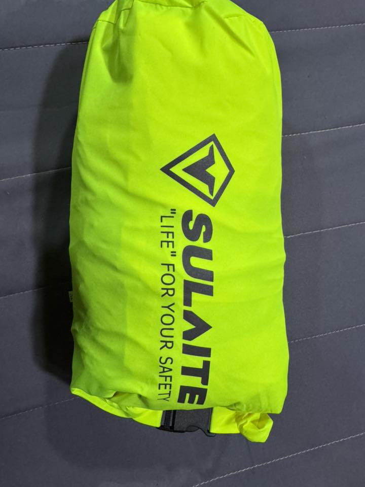 سلام عليكم شباب بدله بايكر كامله  قياس XL الكتابه البيها ضويهه قطعه مفولهه


**إذا كنت صاحب هذا الإعلان وتريد حذفه لأي سبب، رجاءا أرسل رسالة إلى الدعم الفني**