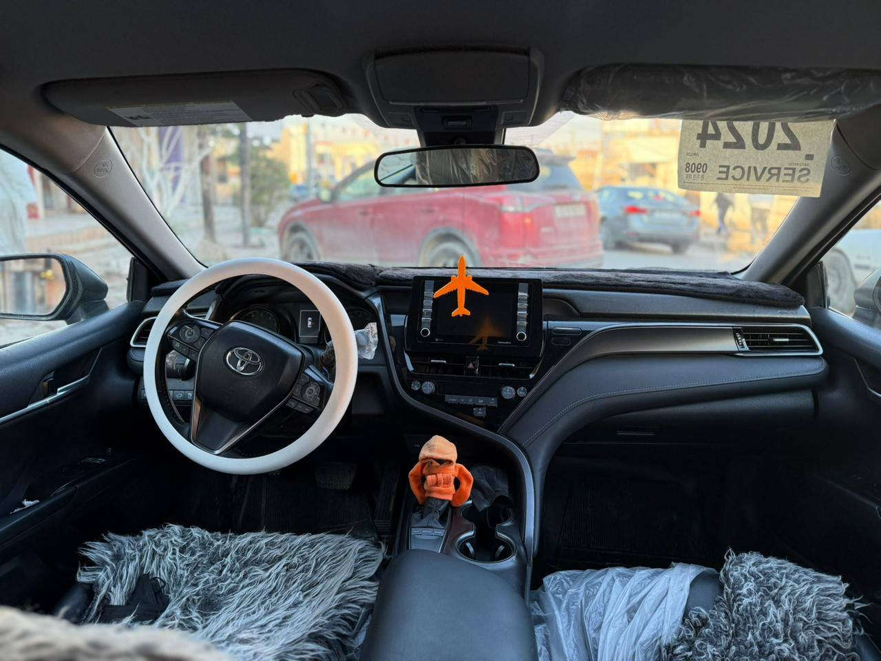 السلام عليكم للبيع كامري موديل 2023 رقم نينوى حره تحويل ثاني يوم ضرر اربع قطع موصفات Se سيارة جاهزة
مال بيت
السعر حيل مناسب  السعر 172  وهاذا رقمي
***********
