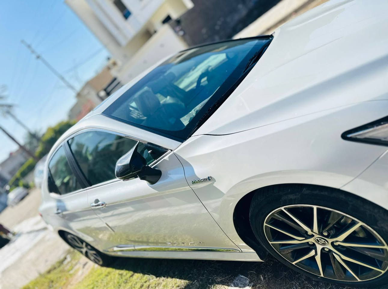 كامري  2023خليجي وكاله عبداللطيف جميل 
مكفوله من الصبغ والبارد بيها فقط شخط بلجاملغ الخلفي ورصعتين مسحوبه ممبينه
ماشيه 81الف كيلو
سلايد
بصمه تشغيل وابواب
برده خلفيه كهرباء بلاديه
كشن كهرباء
شاشه 
وبقيه المواصفات معروفه
العنوان بغداد نفق الشرطه 
رقم صاحب سيارة ***********
