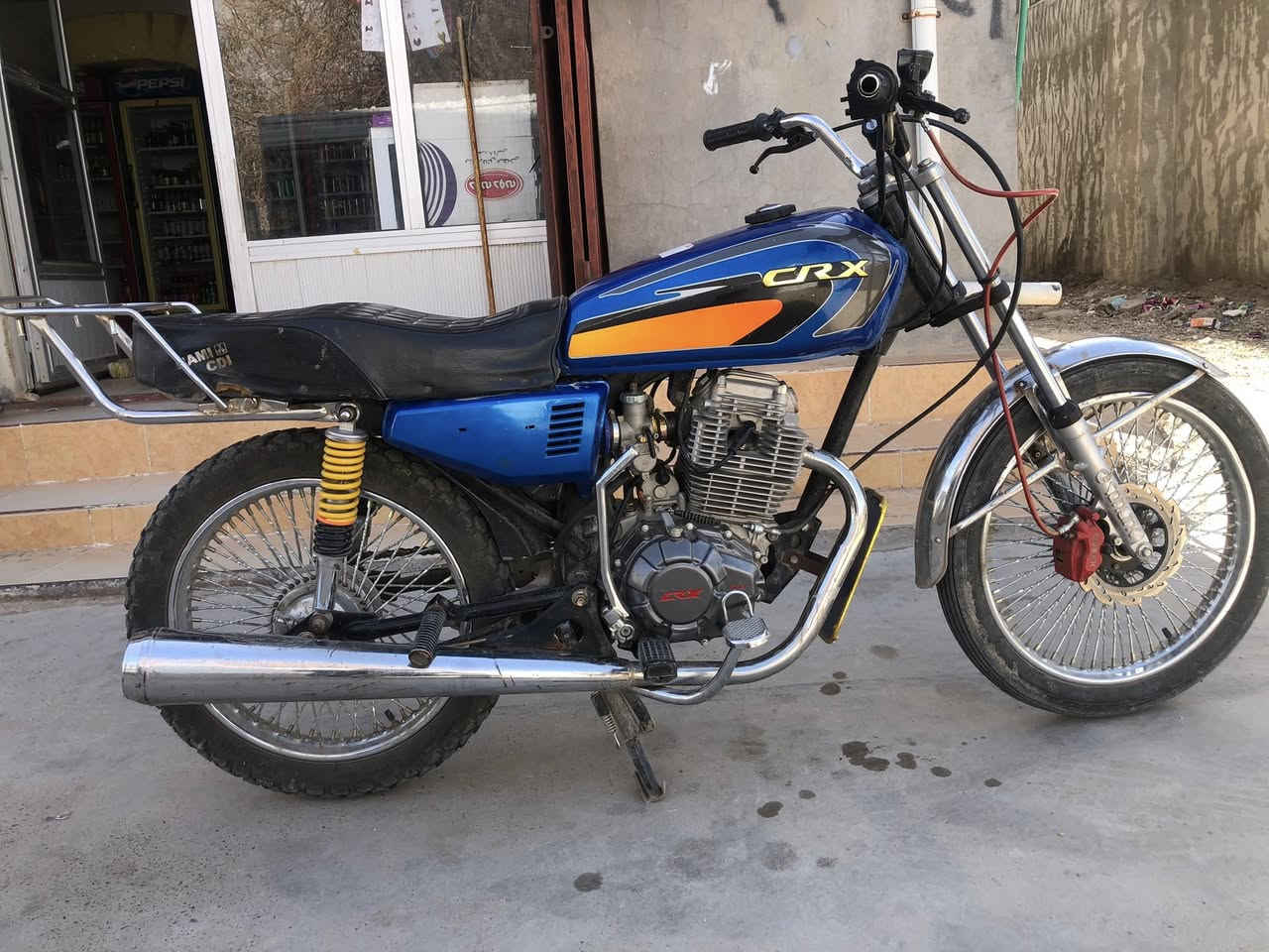 سلام عليكم دراجة مكينة CRX300موديل 26مابي اي عيب مكان خانقين ميخاس رقم ***********
