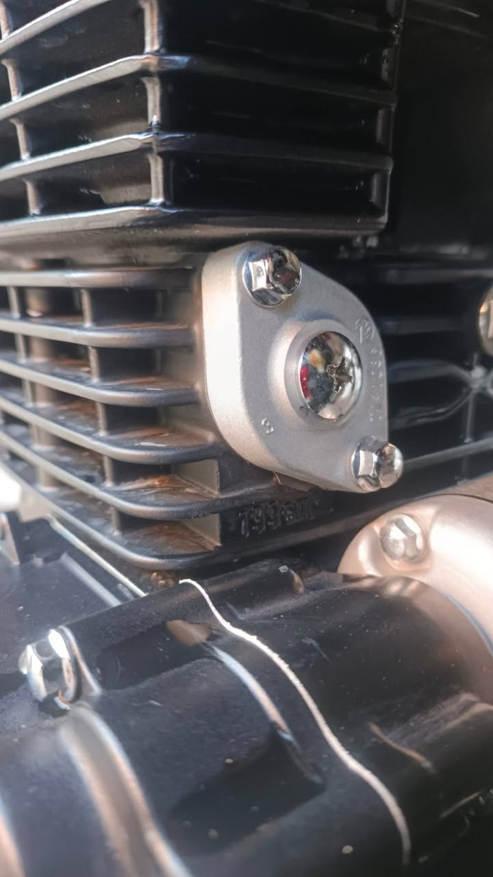 السلام عليكم ار كيs  رقم اربيل الوكيل علي عنجور دراجه صار اسبوعين من طالعه السعر2600
***********
