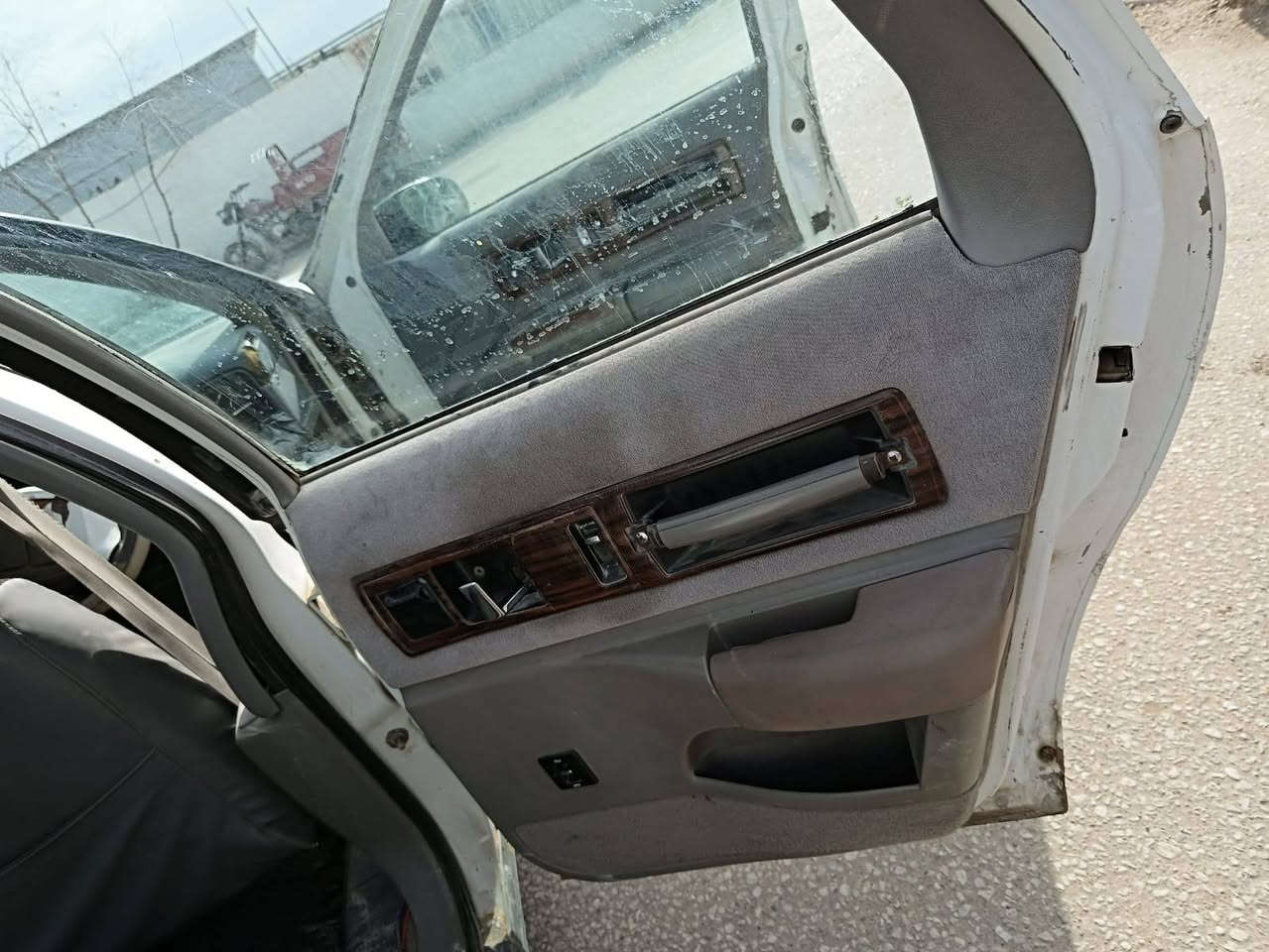 السلام عليكم
دولفين موديل 95 مكينه 305 كير 700 مكفولات تيربو حداديه جديده داخل علبلاد كشتات كهرباء دبل ايرباك دبل جكمجه كهربائيات كله شغاله بيه نقوصات بسيطه تخم تاير جديد الضربه ولاصبغ كشر شوف العين رقم كربلاء انكليزي تحويل شرط مكاني كربلاء طوريج الشراي يتصل *********** سعر 25
