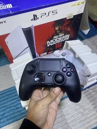 بلي فايف سلم ون تيرا اصدار الطافي وياه يده  استخدام اقل الاسبوعين كارت...