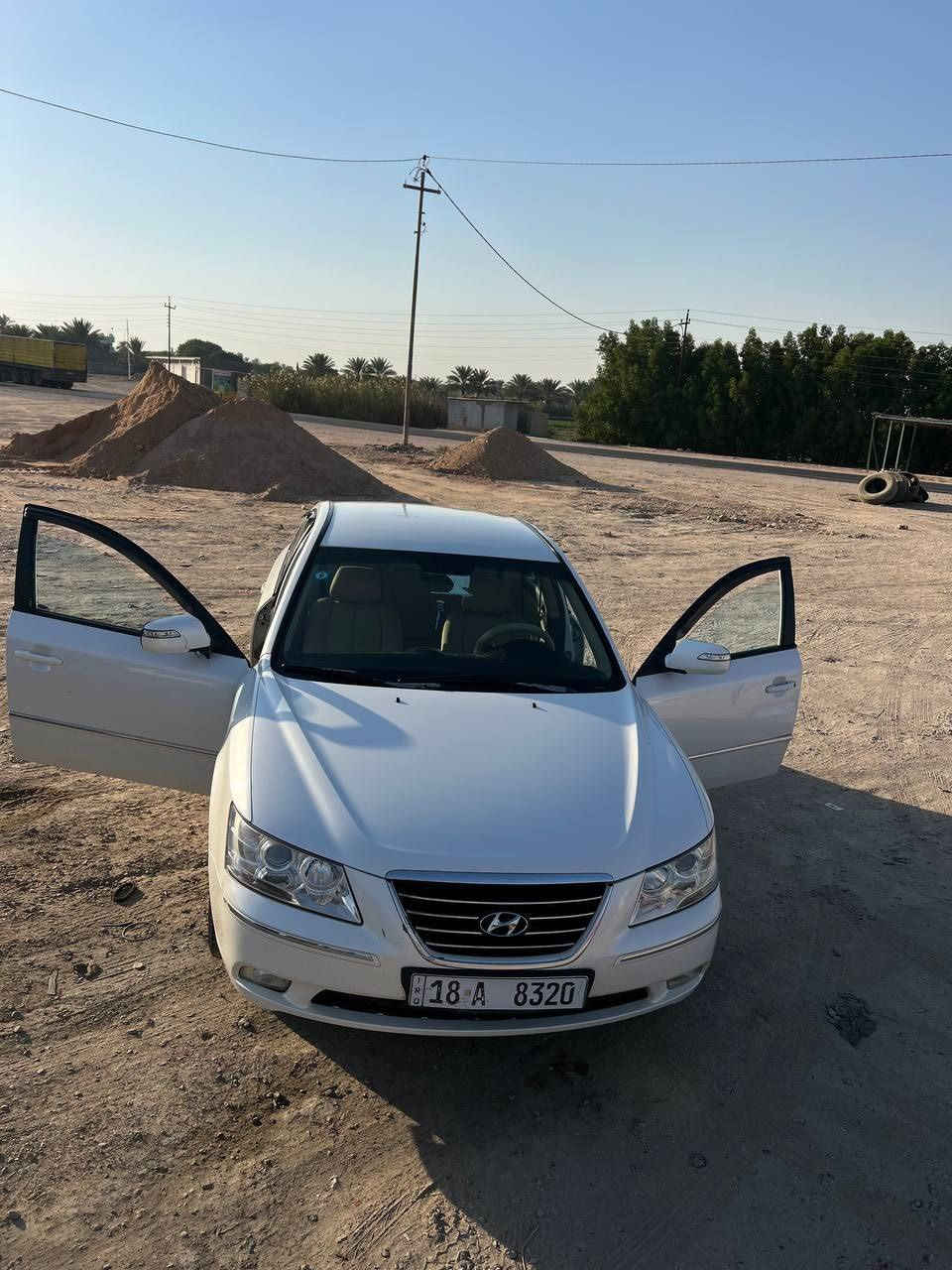 السلام عليكم
للبيع سوناتا 2010 خليجي 

فول عدى الفتحة مواصفاتها معروفة

محرك 2400 

سيارة جاهزة مابيها نقص تخم تاير صدر سنوية رقم كلة جديد 

بيها جاملغ وبنيد وبيها شخط بالصفحة مامصلح 
سعرها 117 وبيها مجال للشراي مكان جبلة

***********
