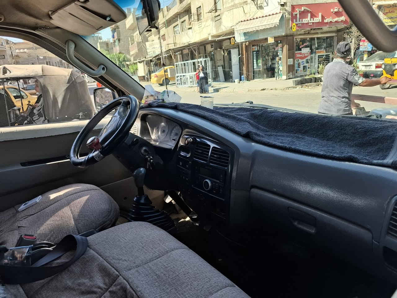 بريجو منغولي مفتوح ١٤نفر مكينه ٣٠٠٠ مكينه كير اكسل كفاله رقم ألماني بابل بسمي موديل 2005 سعر 85 $ ***********
