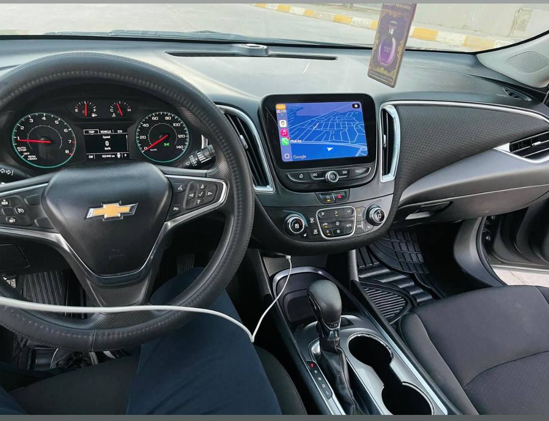 ماليبو 2017بدون تبديل اي قطعه كلها بلادي بيها صبغ شي قليل بداية البنيد فقط رقم شمالي وسعرها 110وبيهل مجال ***********
