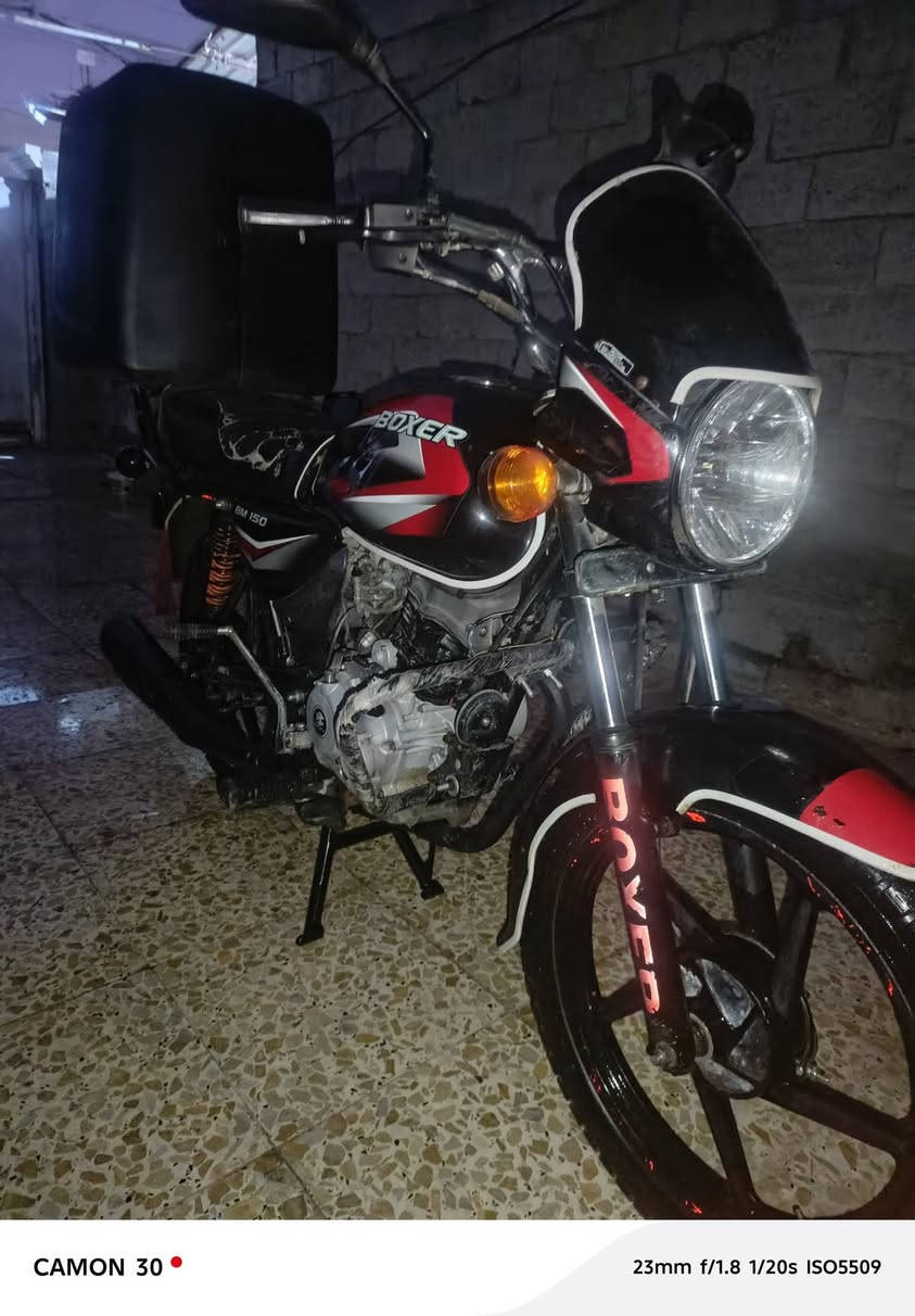 سلام عليكم
بوكسر موديل20 رقم وسنويه بسمي

محرك بي بخار الباقي مكفول

مكاني حسينيه الراشديه

سعر 1600

***********
