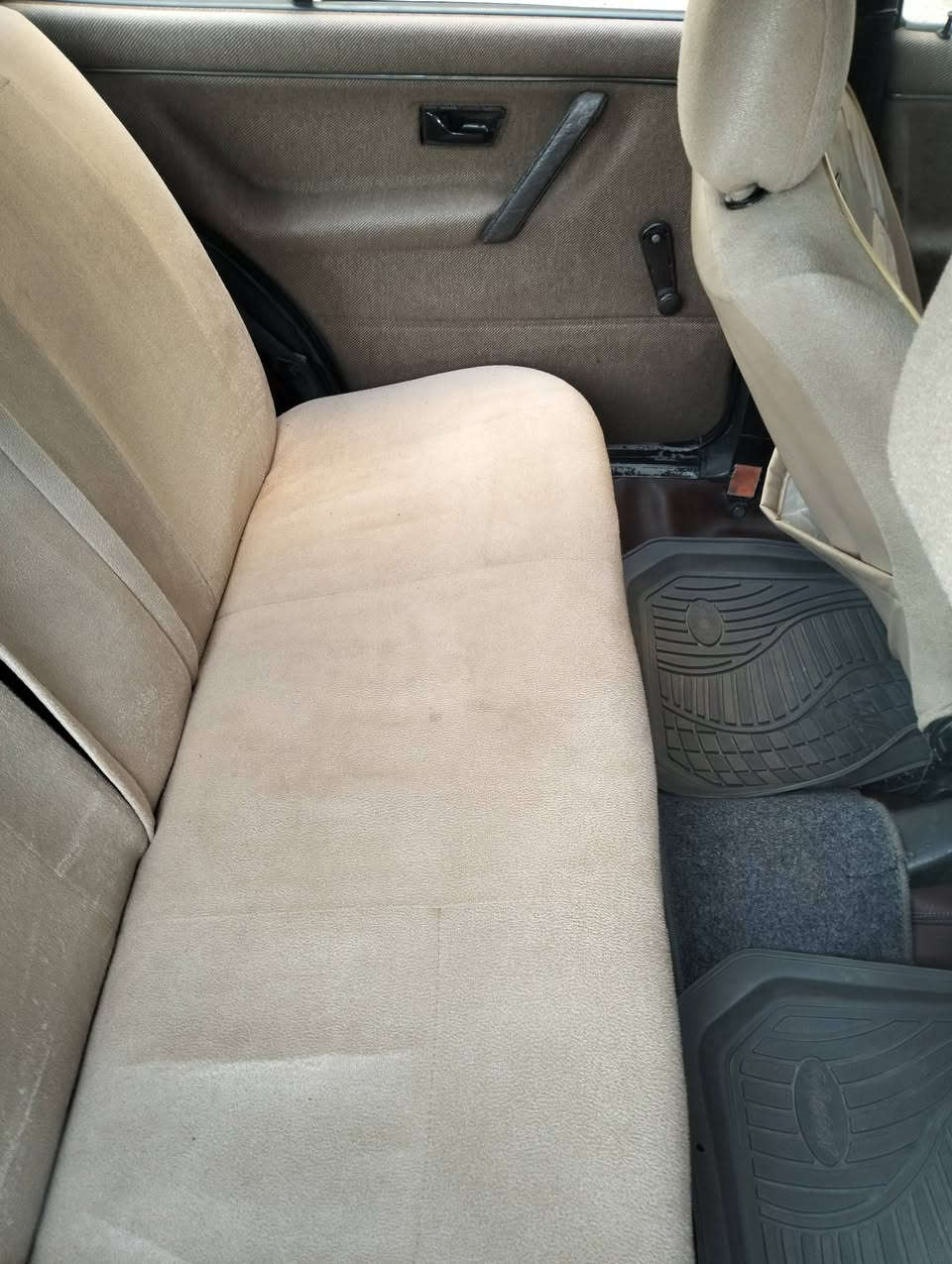 كولف 1991محرك 03وكير شرط طخم تايات طخم امامي خلفي جديد ويل كب منضومه زنون لايت داخل جديد شرعي موجود في موصل شرط وكاله والتحويل غير متواجد على الفيس
***********
