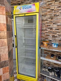 للبيع نظيفة وشغاله السعر ٢٥٠. 07707029067