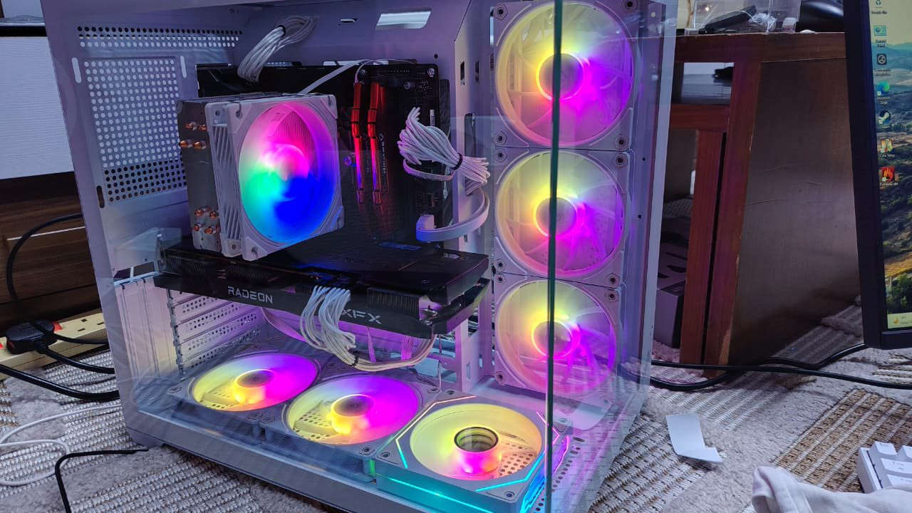 تجميعة للبيع
مكاني بغداد

السعر 1,100,000
اذا تريدها بدون كارت 800 الف
وبيها مجال اذا شراي ومتعبني 

معالج مع مبرد غازي
Cor i5 12400F 
رامات
Ram G.Skill 16g DDR4 2800 
كرت شاشة
VGA Radeon XFX RX 6700 XT 12GB 
مذربورد
MB Gigabyte B760M Gaming X
هارد
M.2 NVMe 1TB
بورسبلاي
PSU 550W

الفانات 6 قطع RGB  تحكم ريمونت


**إذا كنت صاحب هذا الإعلان وتريد حذفه لأي سبب، رجاءا أرسل رسالة إلى الدعم الفني**