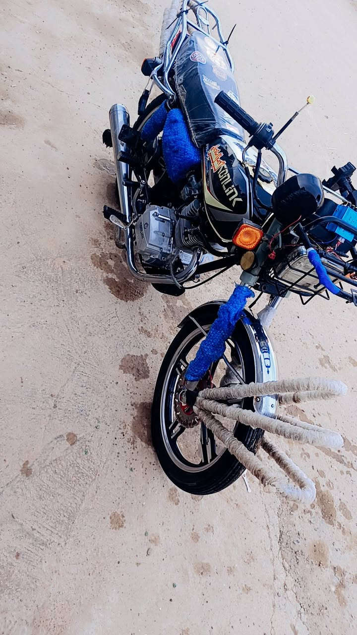 سلام عليكم سيفان للبيع موديل 2023
كير محرك شرط نشاط فولل 
تكريت قضاء العلم ***********
