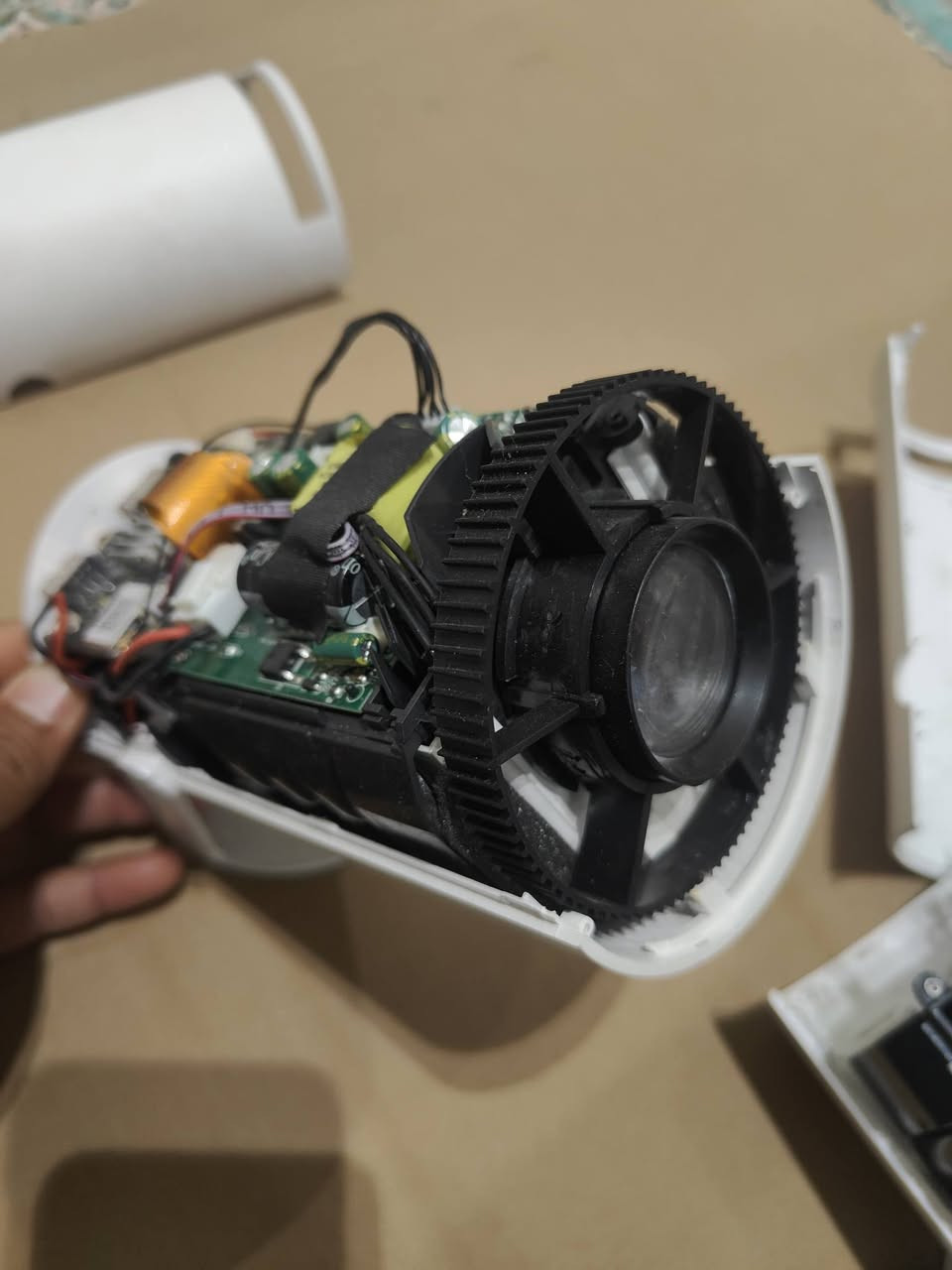 سلام عليكم
قطعتين قطعه بدون شاشه 
وقطعه ثاني كامله شاشتها وغراضها ما مستخدمه بيها عيب بل النظام ما تشتغل  
اثنينهن فحم ب17 مع توصيل


**إذا كنت صاحب هذا الإعلان وتريد حذفه لأي سبب، رجاءا أرسل رسالة إلى الدعم الفني**