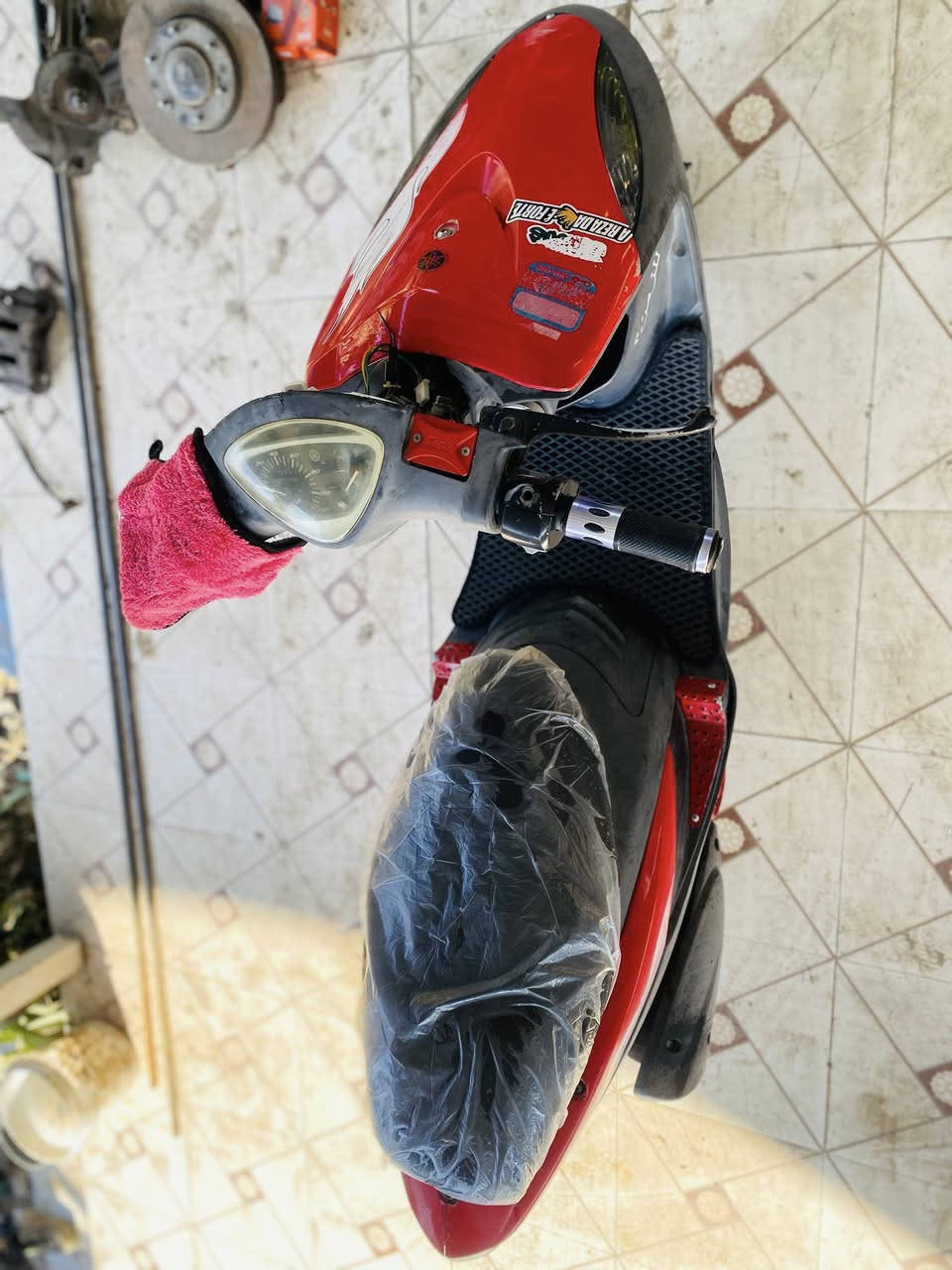 سلام عليكم للبيع او مراوس بوليس مسطره او فله
كفاله عامه مكينه مامفتوحه برغي بيه ***********
