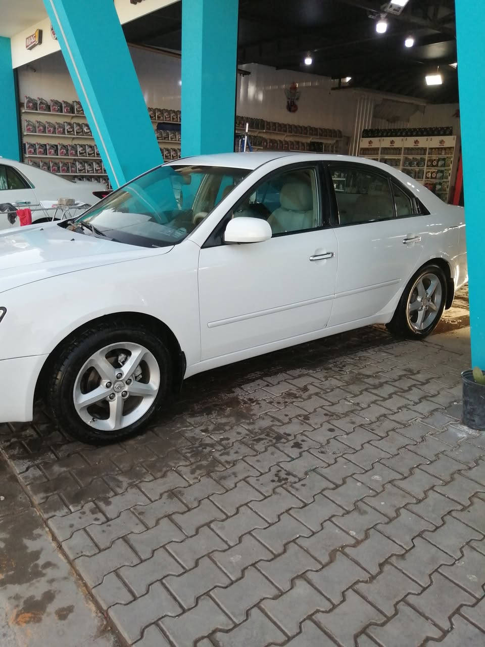 سوناتا 2006   قادسية مكفوله من تبديل والظربه السعر 100ت ***********
