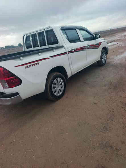 سلام عليكم. سياره للبيع موديل 25 .كير عادي.  رقم بصره.   ماشيه بس 6الف.     العنوان  ناصرية.    سعر. 260.       تراهم مراوس .  .***********
