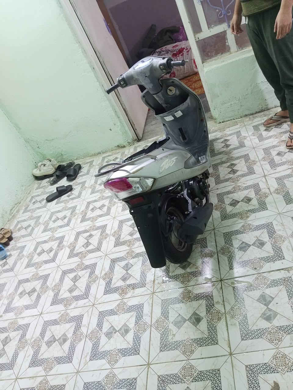 السلام عليكم دراجه ماكس منغولي للمراوس فقط 
دراجه مفتوحه تجفيت اصلي كفر بلاد ختم واحد وي المكينه اشاير لايت عالي ناصي هورن كامله مكمله سلف هندر 
دراجه جاهزه للمراوس فقط عنوان الديوانية مركز
الاستفسار متواجد خاص


**إذا كنت صاحب هذا الإعلان وتريد حذفه لأي سبب، رجاءا أرسل رسالة إلى الدعم الفني**