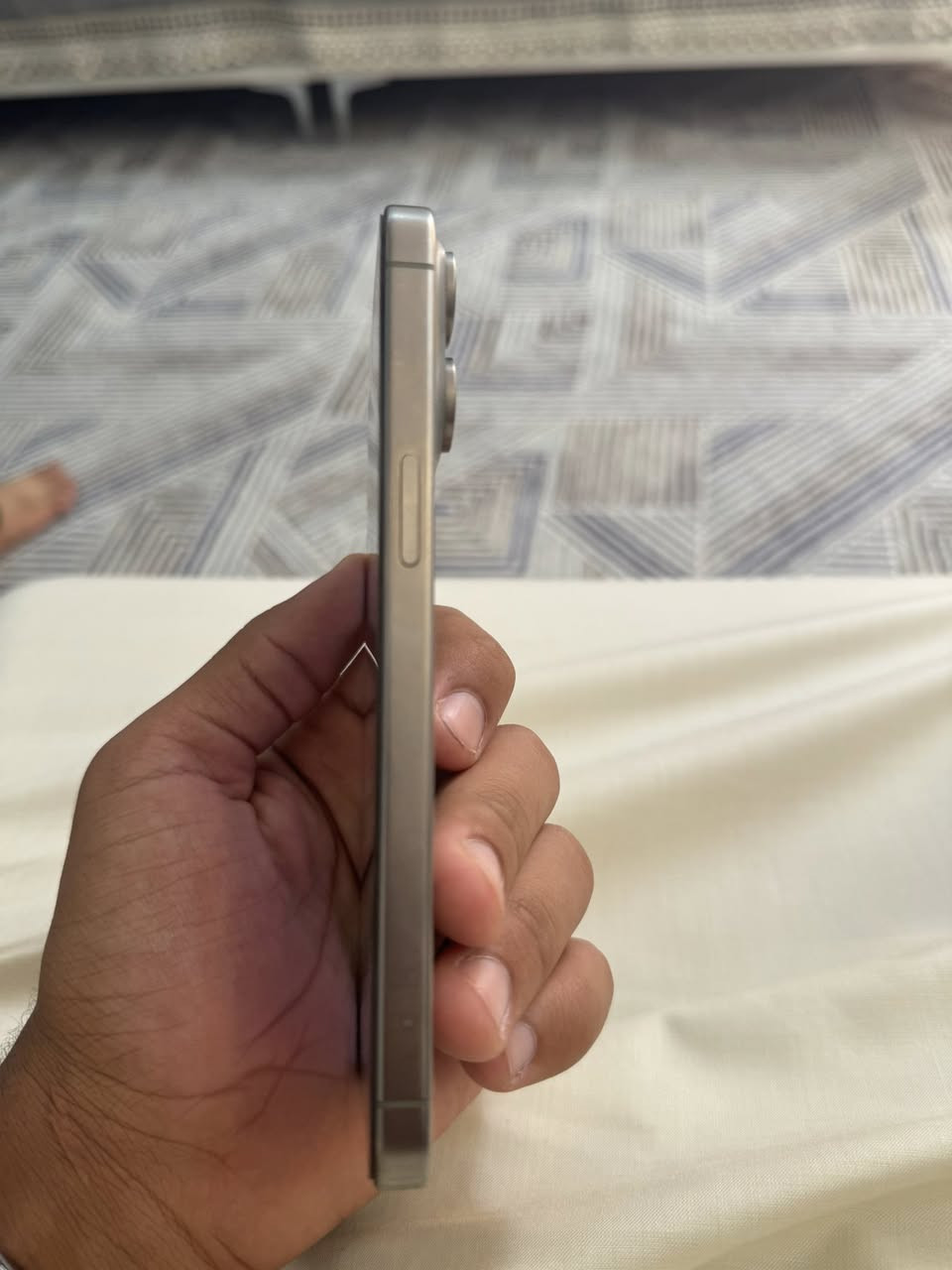 15 برو ماكس تيتانيوم وتر بروف يعني كفاله عامه حته من الزلغ. جهاز نضيف بمعنى الكلمه بطاريه 88. تك خط.  اكرر جهازز نضيف بمعنى الكلمه.   ضمان حته من الصرف. بطاريه تكملك يوم كامل  سعره مليون و100 عنوان النجف الاشرف


**إذا كنت صاحب هذا الإعلان وتريد حذفه لأي سبب، رجاءا أرسل رسالة إلى الدعم الفني**