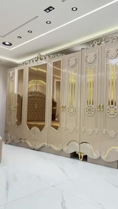 💥 **المفاجأة الكبرى وصـل مـوديـل تـكـسـاس الـجـديـد! (11 قطعة عملاقة) ** 💥
لكل من ينتظر الفخامة التركية الدرجة الأولى من المعامل الأصلية، نقدّم لكم التحفة الأضخم والأحدث لهذا الموسم (موديل تكساس) بمواصفات "نارية" تملأ جناحك هيبة وتميزاً!
 📐 أبعاد عملاقة وتصميم ملكي: كنتور وملحق بطول 380 سم، وارتفاع شاهق يصل إلى 255 سم (عمق 55 سم)، مع سرير ملكي فاخر بارتفاع استثنائي 185 سم.
 📦 استغلال ومساحة: سرير مجهز بمخزن كامل وعميق، بالإضافة إلى ميز بلازمة فاخر متناسق ومدمج مع الغرفة.
 🛠️ الهيكل والصلابة: ظهر بلوك متين جداً، ومنظومة شد "برغي وجوي حديد" تضمن ثباتاً أبدياً وعمراً يدوم طويلاً.
 💡 أجواء ساحرة مضيئة: نظام إنارة LED حديثة وعصرية مدمجة في الكومديات وفي ميز التواليت الفاخر لإضاءة ليلية مذهلة.
👑 التركي الدرجة الأولى والمعمل الأصلي مباشرةً إلى منزلك.
💵 السعر الحصري: 2,600,000 دينار عراقي فقط!

📩 الوجبة جديدة والقطع المتوفرة محدودة جداً! سارع بالحجز الآن وأرسل الاسم، الرقم، والعنوان عبر الخاص.  #العراق #غرف_نوم_تركية #فاخر #توصيل_جميع_المحافظات


**إذا كنت صاحب هذا الإعلان وتريد حذفه لأي سبب، رجاءا أرسل رسالة إلى الدعم الفني**