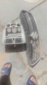 للبيع • قطع غيار