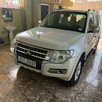 باجيرو 2018للبيع سيارة مكفولة السونار موجود بالصور  07710229132