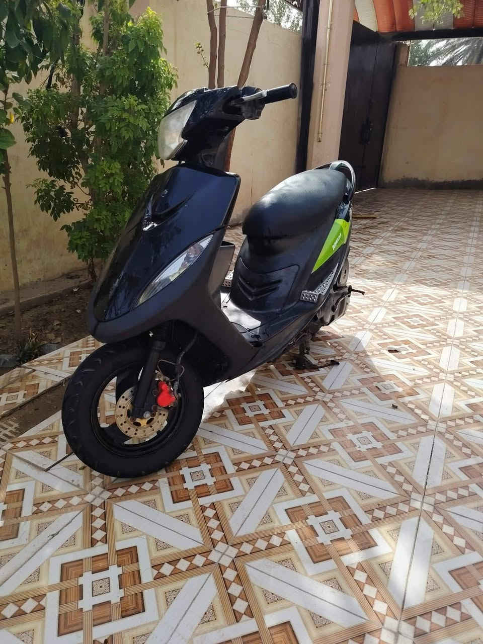 ماكس عدله للبيع برغي مامفتوح بيه سلف هندر كلشي شغال السعرب550 مكاني ابوغرق لاوسط يم العلويه شريفه وهاذه رقمي ***********
