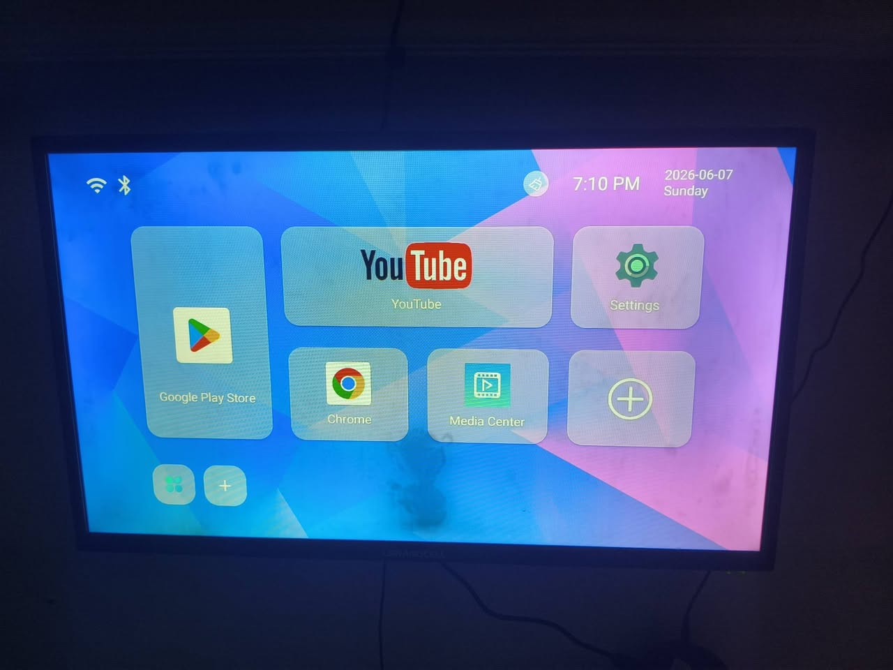 جهاز سمارت للبلازمه يشتغل اندرويد 13 يعني يحول البلازمه موبايل وينزل جميع التطبيقات ..تكدر تشوف جميع الافلام والمسلسلات ومباريات كأس العالم وكل مباريات الدوريات الاوربيه وحته مايريد نت قوي اي نت يشغله ..السعر 40 للاستفسار خاص


**إذا كنت صاحب هذا الإعلان وتريد حذفه لأي سبب، رجاءا أرسل رسالة إلى الدعم الفني**
