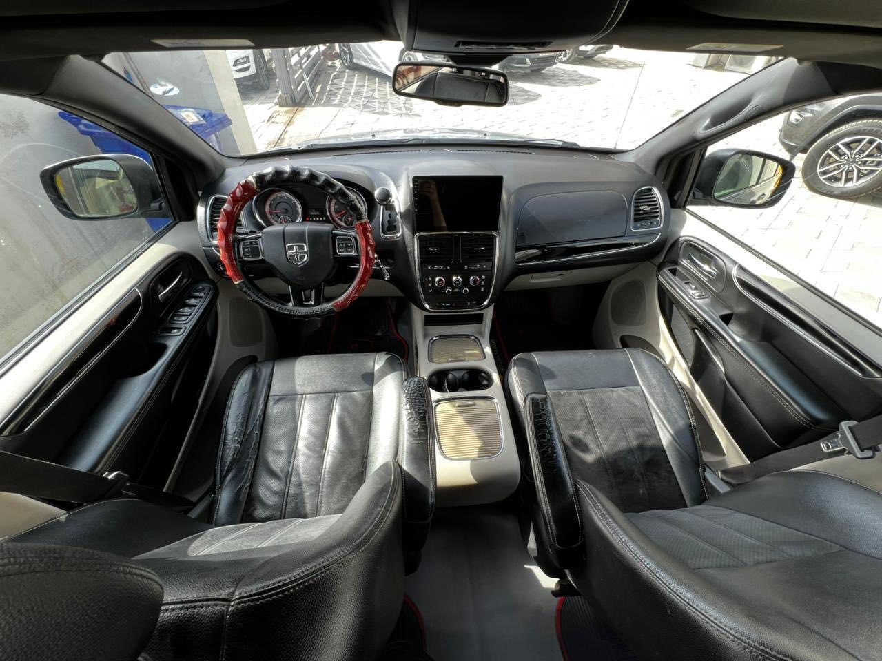 سلام عليكم
دوج كرفان 2017

مكينه :3600sxt

تبريد 3 قطع

ماشيه 136miles

بيبان كهرباء جنطه كهرباء 

مثبت سرعه

كشن السايق كهرباء

كامره خلفيه

تحكمات ستيرن

تخم تاير تاير جديد

حداديه امامي خلفي نظيف 

كهربائيات كفاله

سياره مال جناي برغب ماعايزه

صور الحادث مرفقه

+964 771 522 0532

واتساب 

وبيها مجال💲:180


**إذا كنت صاحب هذا الإعلان وتريد حذفه لأي سبب، رجاءا أرسل رسالة إلى الدعم الفني**