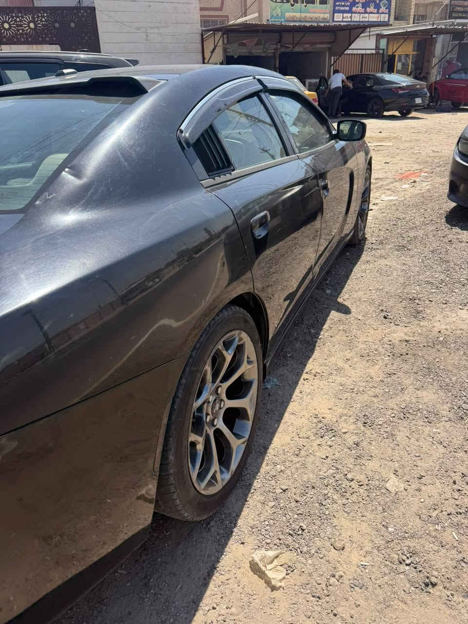 جارجر 2018 اصل 2015 معاملة كاملة
وبيهة ارسال الكمرك 
سيارة Gt
V6
3.6L
بيهة جاملغ امامي بدون دواخل 
والبنيد طاير على قمارة ومرجعيهة على بارد 
سيارة احلة من صور 
مكينة وكير جديد سيارة نشطة كلش 
حدادية جديدة 
تبريد ثلج 
سيارة معروظة 125 وبيهة مجال الشراي 
سيارة صيدة وتخبل 
مراسلة واتساب ***********

