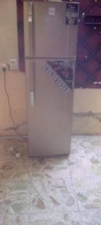 طباخ 250 ثلاجه 150 ثنينهن جدد بغداد مدينة الصدر 07713873863