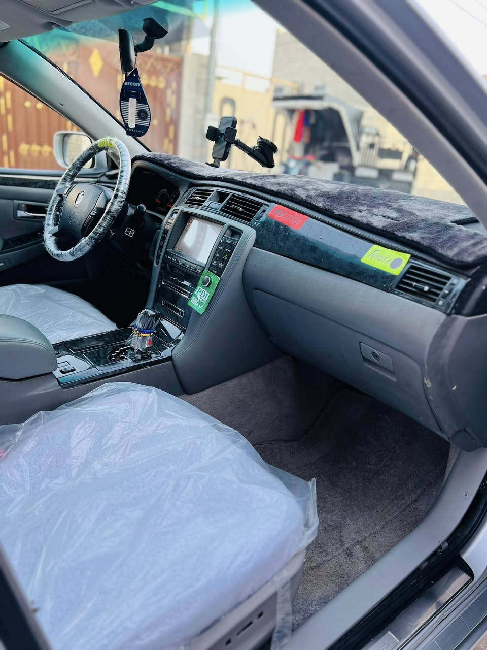 شاهینە براوە براوە ئەونەی ساخی جوانە
سەرەتا بەناوی خوایگەورە  شاهینە براوە ٢٠٠٥ بی دەحمو لیدراو ١٨٢ بی دوکەل کەڤەرو شانسی بەشەرت کامل سپۆرت کراوە 
مواسەفات٣دوگمەی پەردە لایت ناوچە کویر شاشەو کامیرا پینج بەسمە ئاوینە شەفت کوشن کارەبا هەموو گیانی جایزە ٢٥٠ مەسرەفی نیە تایەوویلی دینگەی سفری لەسەرە رۆنی گیرو مەکینەی گۆراوە مشتەریت تیلکە ***********جوابی کۆمینت نادەمەوە
