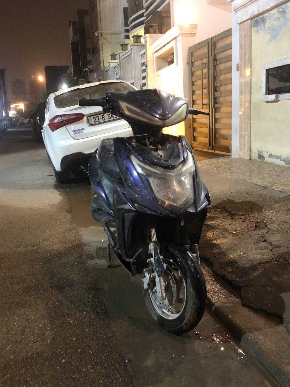 السلام عليكم دراجة شحن  بطارياتها جوا نص عمر  كشرها ينرادلة تبديل
خلي سعر معقول مكاني بغداد المنصور ***********
