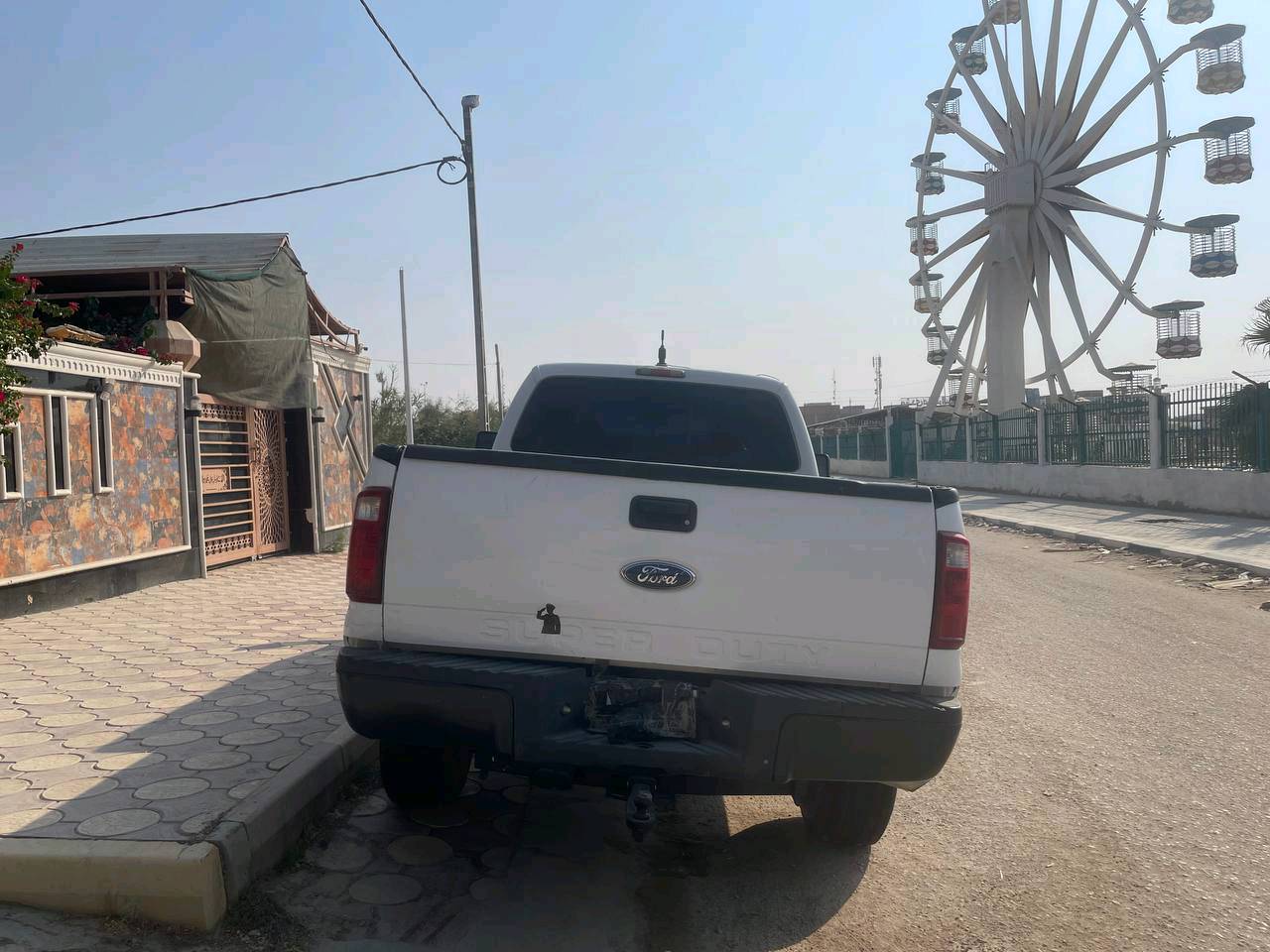 فورد للبيع كفاله عامه خليجي دخول جديد رقم اربيل الانكلزي الجديد كفاله من الشخط مكينه 10 سلندر بانزين ماشيه 80 ميل السياره جديده مضمومه ....يرهم مراوس بكريت ويل 2020.2021مديل  مراوس بكريت 