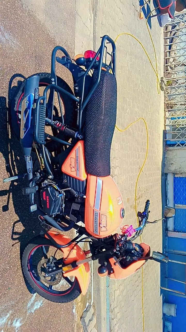 سلام عليكم مكلف بنشر
دايوان نفخ للبيع مرقم  محرك 200 دراجة بعدهة زيرو ماشية 8800 مكان بغداد السعب  سعر (مليون ونص 1و500) و ببيهة  مجال حك الجية  الرقم *********** وبي واتساب
