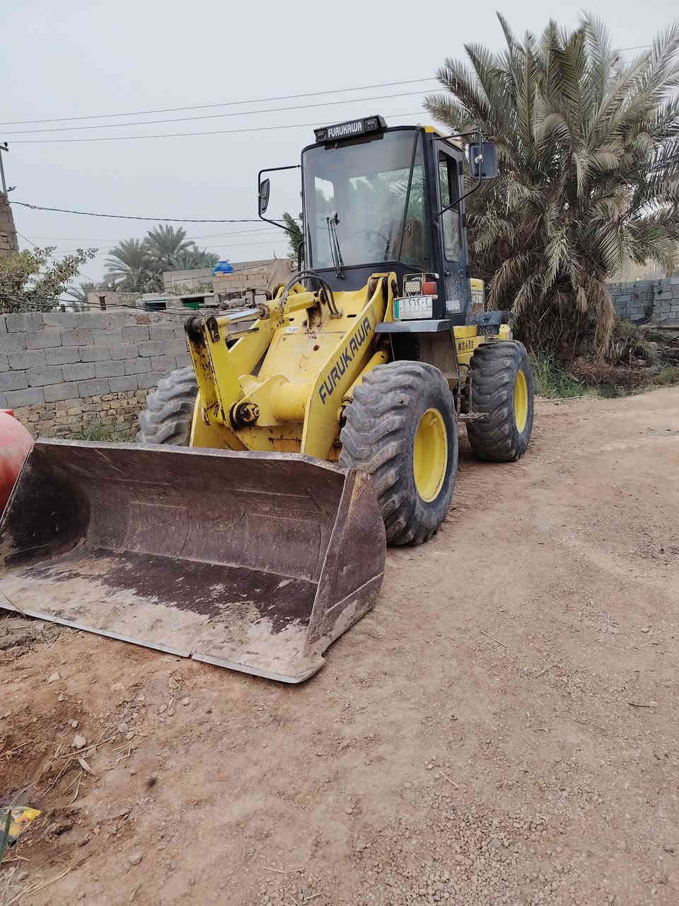 السلام عليكم للبيع شفل فور كاوا 310 رقم بغداد كير ما مفتوح  مكانه الديوانية مكينه ازوزه  4 رقم انكليزي بس الدقه بغداد   ***********
