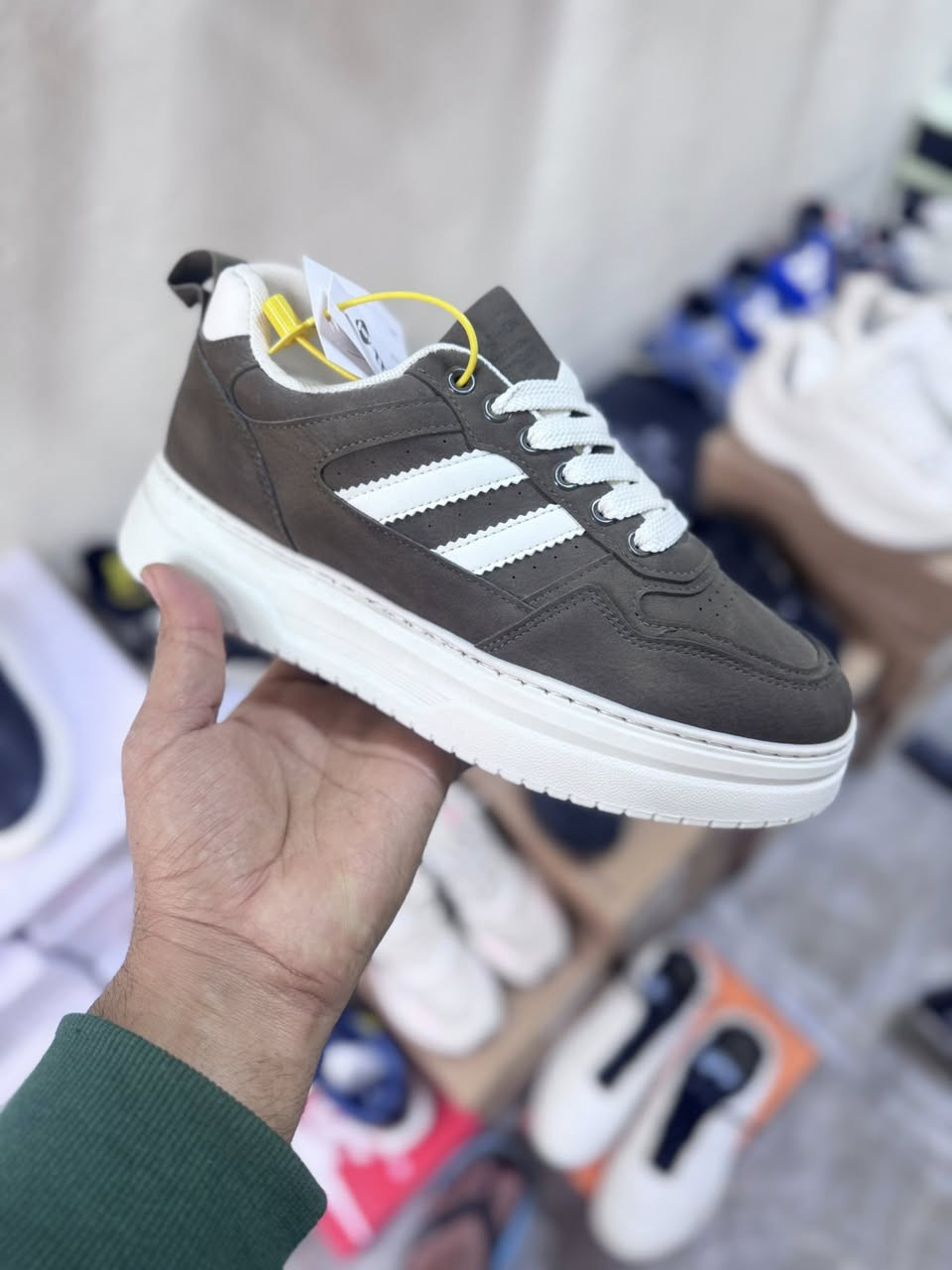 قياس.  من. 40. الى.  44
السعر.   18.  الف
توصيل  متوفر جميع محافضات. 🛵🚘🚚

عنوان /. بابل /. المسيب.
سده الهنديه
تقاطع. الفراشه.
مجاور ميثم الكدساوي للمواد الاحتياطيه 
طابق.الارضي.  محلات العائلة الرياضية
    اهلا وسهلا بكم👋👋👋👋❤️

                              
رابط. تلكرام.   
https://t.me/+mFPf3RcCPSIwZTdi
     
                                        للحجز مراسلة الصفحة.

 🥇🏆

وات ساب.   ***********.    ياسر. السيد. 
وات ساب.  ***********. علي. ورد
