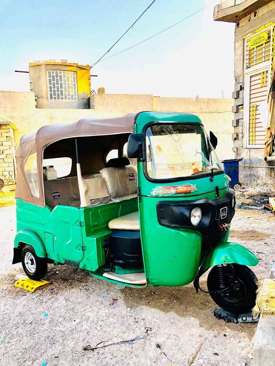 سلام عليكم تكتك للبيع مديل 22 رقم بصره المكينه كفاله صلوات على محمد فول المكينه البدي بي دطخات راجعه بارد  مكاني بصره شط العرب الجزيره السعر 7 أو 900 ألف او بيها مجال حك الجيه ***********
