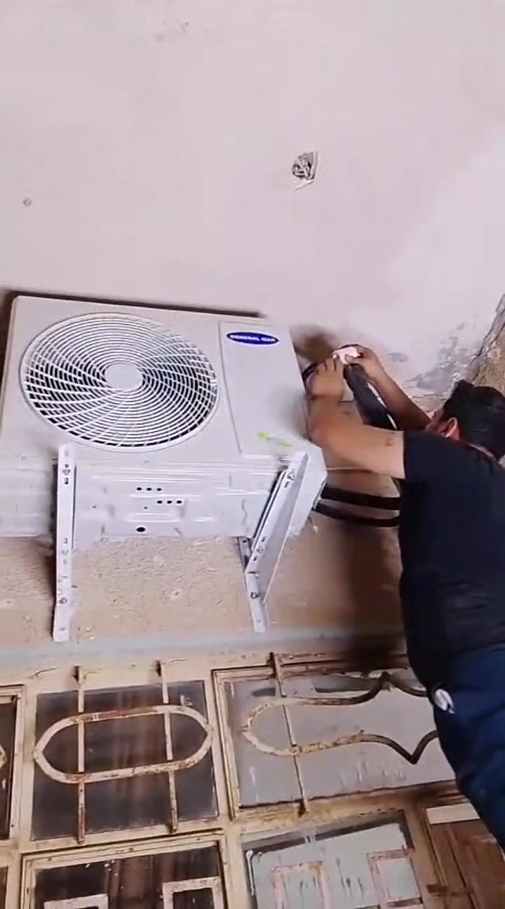 ورشه فتح وشد وتصليح جميع انواع غرف النوم فتح وشد السبالت وصبغ البيوت كادر متكامل للاستفسار ***********
