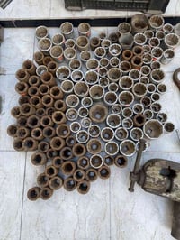 لقم + سباين أمريكيات  بلاك هوك امريكي احجام محيرة من ٣٢ لحد ٥٩ القطعة ...