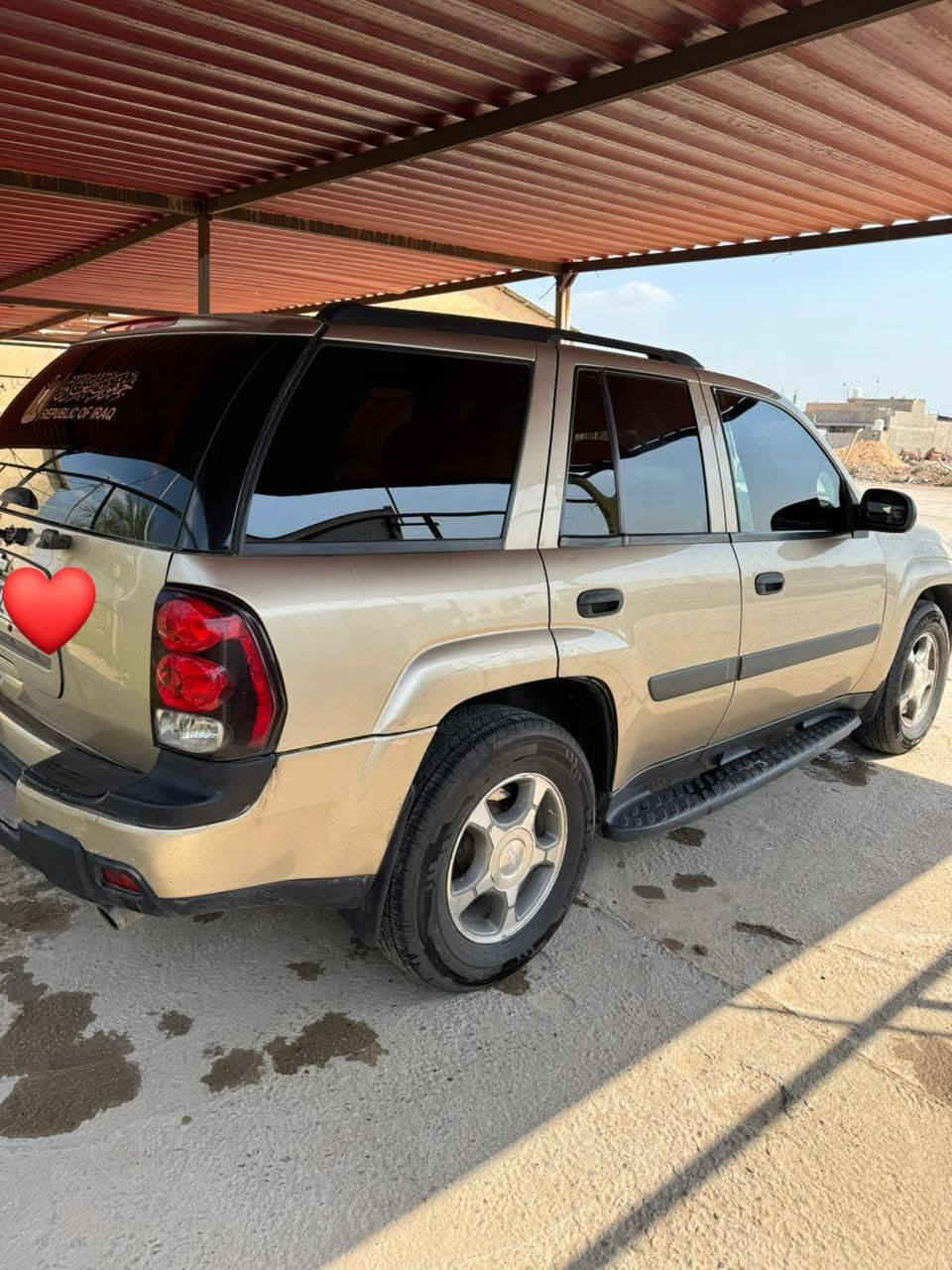 السلام عليكم بلايزر موديل 2008 ادوات السياره جديده وكفاله عامه +كير ومكينه السعر 50 وابيه مجال  اتصل*********** العنون كربلاء
