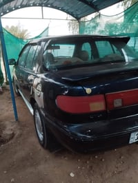 سياره لبيع سيفيه موديل ٩٣ سياره كامله من كلشي لشراي يتصل ٠٧٧٠٠٥٤٣١٥٧